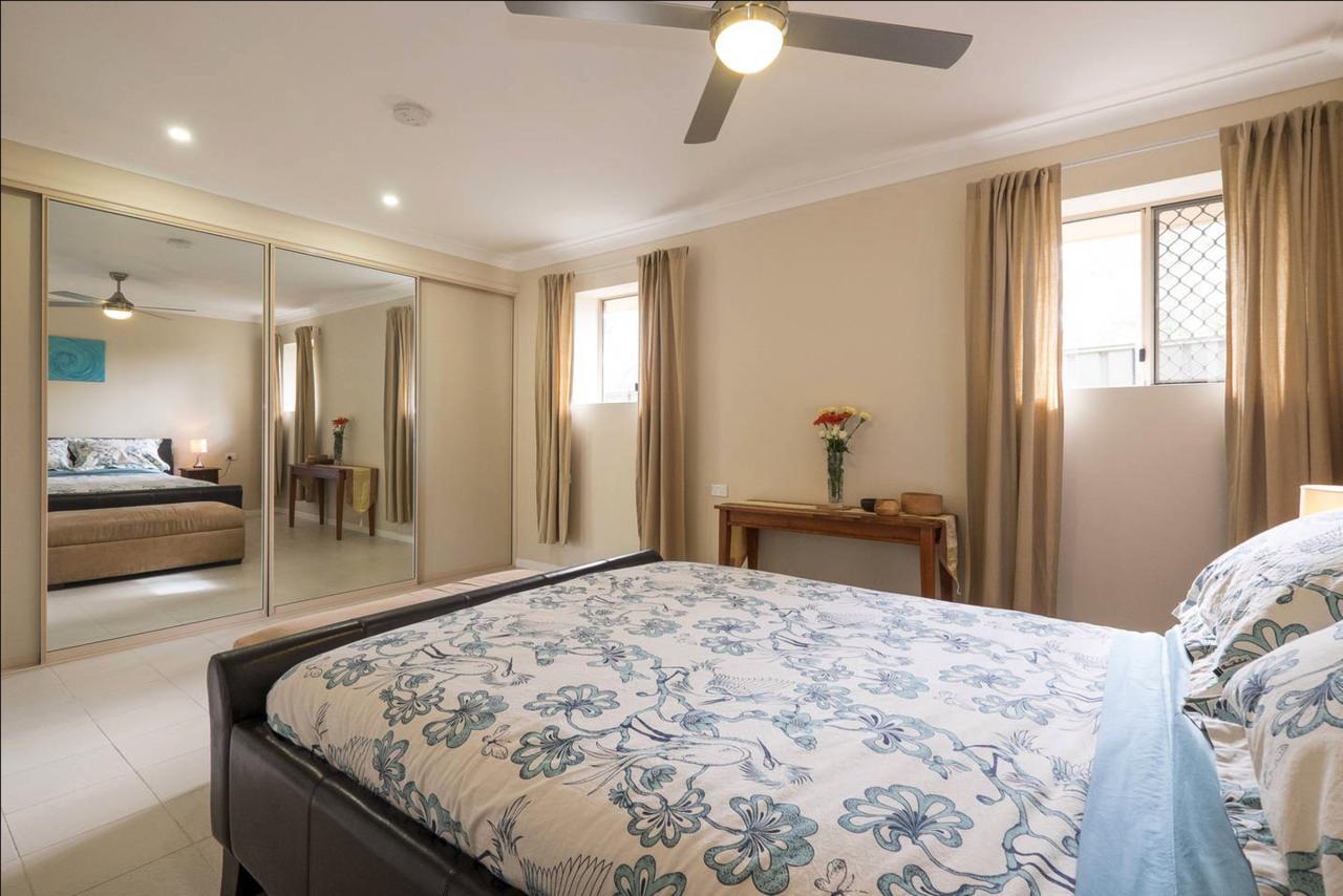 The Villa At The Bay Deception Bay Extérieur photo